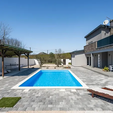 Villa Vuksan *